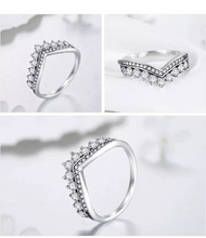 Load image into Gallery viewer, S925 Sterling Silver Princess Crown CZ Ring