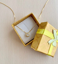 Load image into Gallery viewer, 18K Gold Vermeil Dainty Round Diamond Charm Necklace