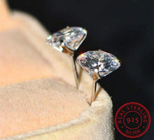 Load image into Gallery viewer, 18K Gold Vermeil FAZ Diamond Stud Earrings