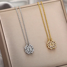 Load image into Gallery viewer, Clover 4 Heart Magnet Charm Necklace