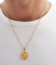 Load image into Gallery viewer, 18K Gold Compass Pendant