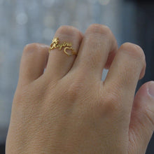 Load image into Gallery viewer, 18K Gold Custom Heart Crown Name Ring