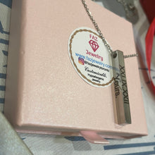 Load image into Gallery viewer, Custom Engraved Bar Necklace (4cm)