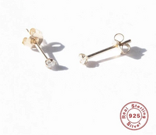 Charger l&#39;image dans la galerie, Solid S925 Sterling Silver 3mm Minimalist Mini Dainty Swarovski CZ 18K Gold Imitation Diamond Stud Earrings Bridal Collection
