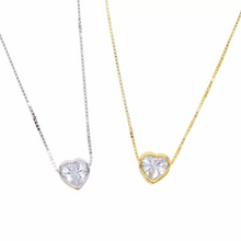 Cargar imagen en el visor de la galería, 18K Gold Vermeil Heart ♡ Round Pendant Box chain Necklace
