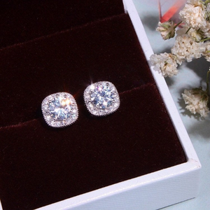 S925 Silver Filled 1.90 carats AAAA+ platinum plated Cubic Zirconia Halo Cushion Shaped Bridal Stud Earrings