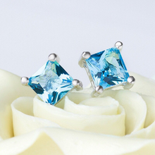 Cargar imagen en el visor de la galería, S925 Sterling Silver Filled CZ Diamond Square Stud Bridal Earrings 6mm
