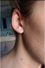 Cargar imagen en el visor de la galería, 2Pcs Solid Surgical Steel Ball Back Ear Nose Pin Tragus Cartilage Helix Dainty Cubic Zircon 16G, 18G, 20G Minimalist Stud Earrings (2mm)
