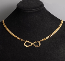 Cargar imagen en el visor de la galería, 18K Gold Custom Infinity Name Necklace
